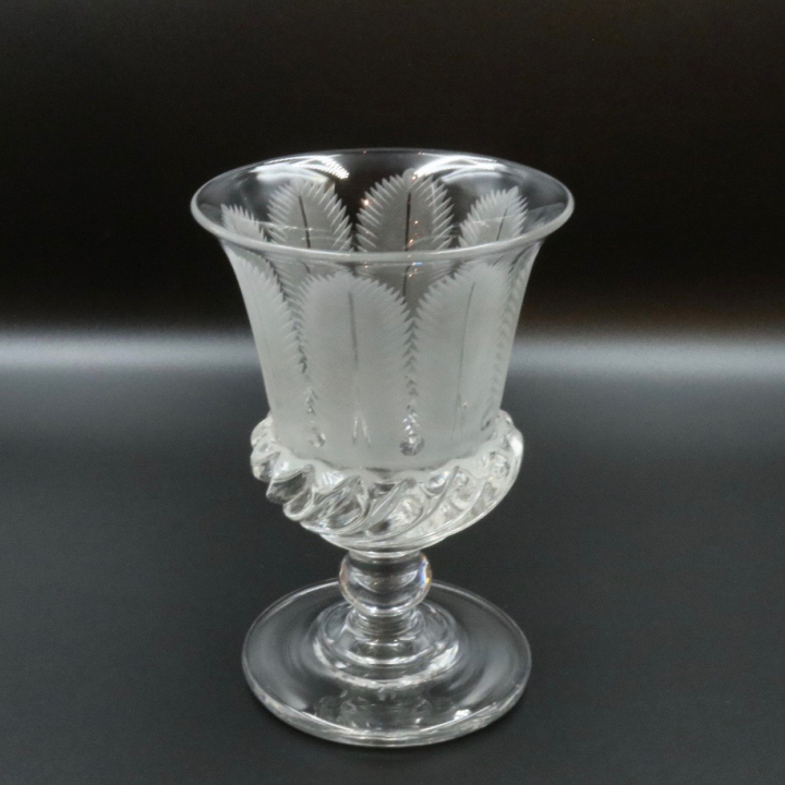 1848年アンティーク ゴブレット 彩色インタリオガラス - 食器
